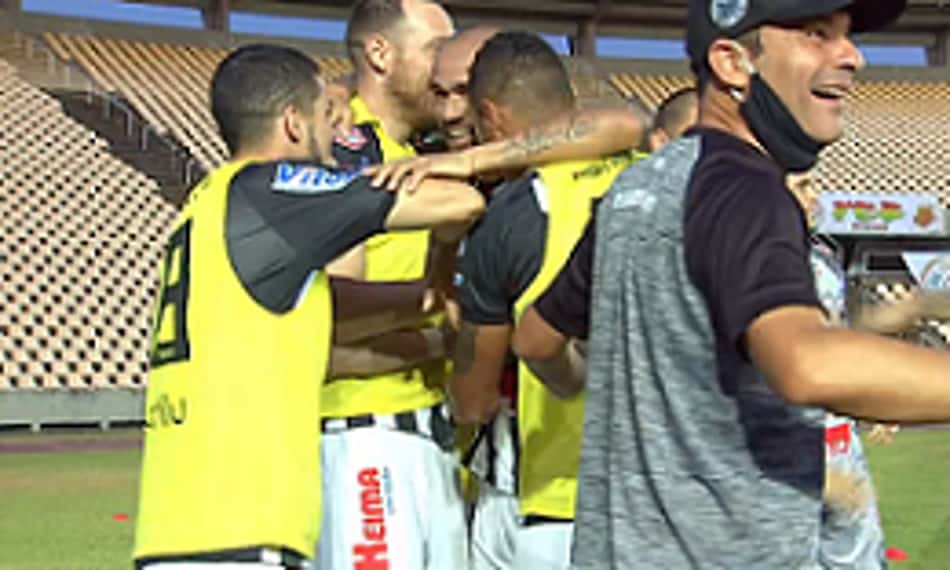 Com gol de Roger, Operário-PR derrota o Sampaio Corrêa e cola no G4 da Série B