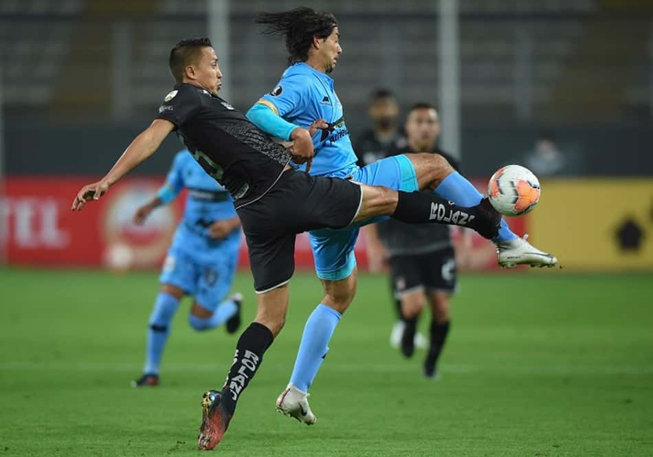 Binacional faz estreia pífia na Libertadores da América