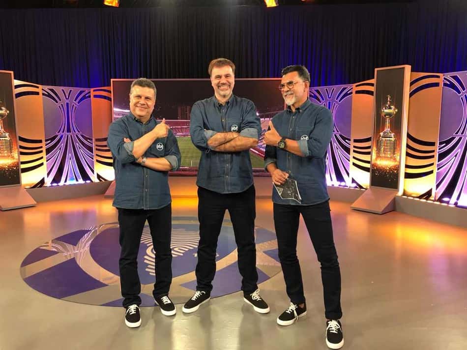 Análise: SBT acerta nos comentaristas em estreia na Libertadores. No mais, é a TV de Silvio com futebol