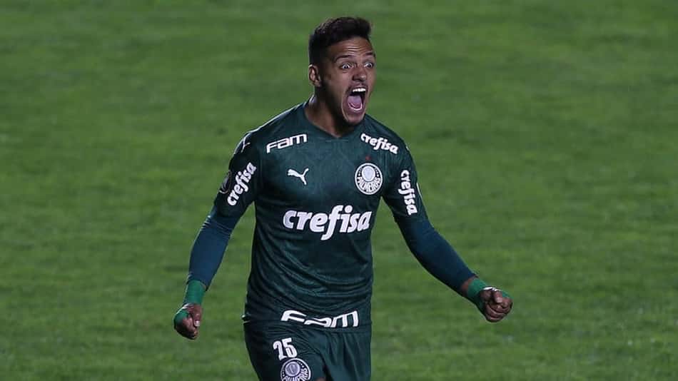 Com 'sentimento estranho', Gabriel Menino dá até breve ao Palmeiras