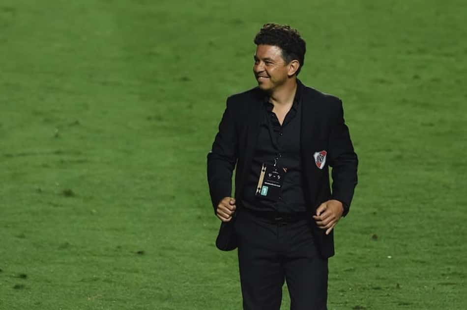 Recoba rasga elogios para Gallardo: "Nível de Guardiola"