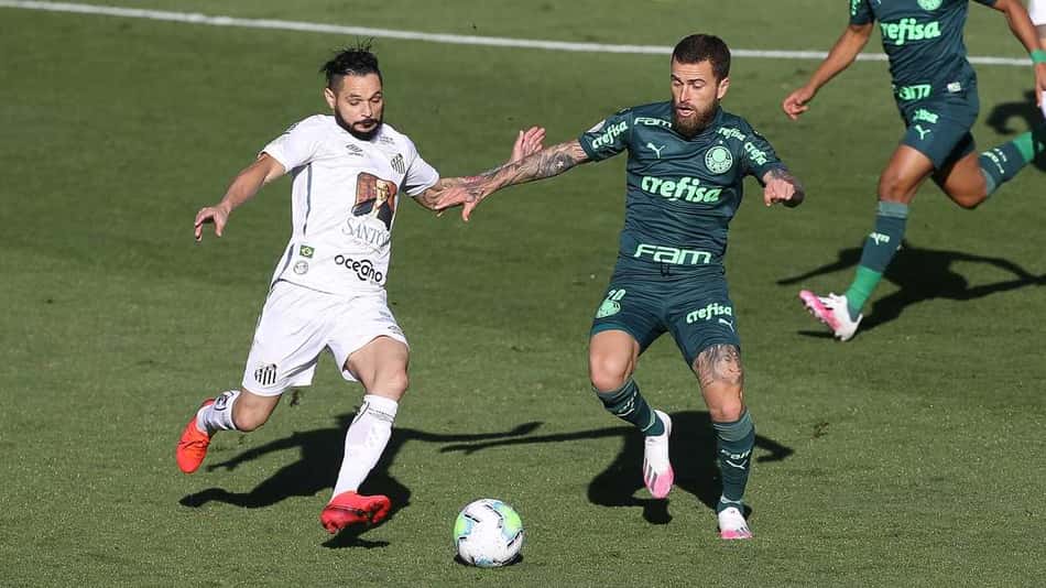 Em alta, Lucas Lima reencontra Santos na Vila Belmiro pela primeira vez como titular do Palmeiras