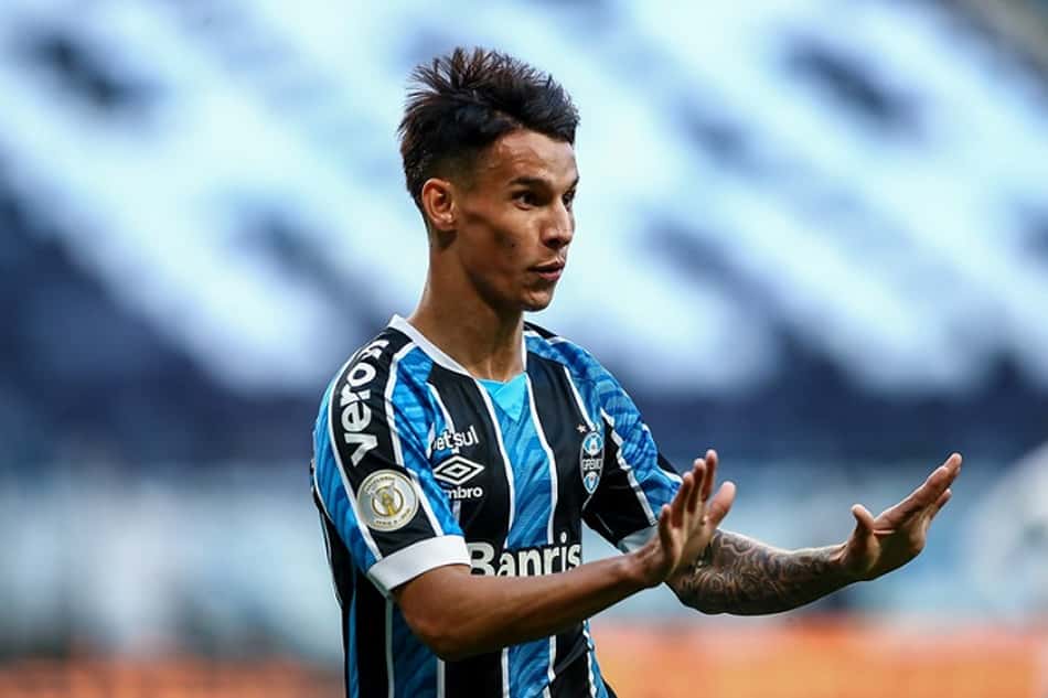 Ferreira é a boa notícia do Grêmio na derrota para o Palmeiras no primeiro jogo da decisão da Copa do Brasil