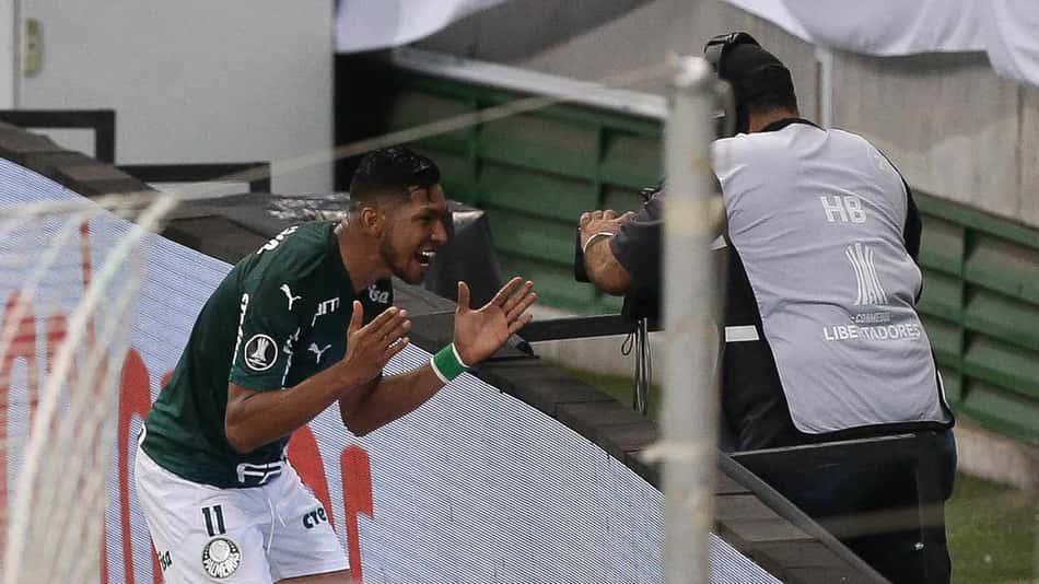 Rony brinca sobre cambalhota: 'Falaram até que tinha desaprendido'