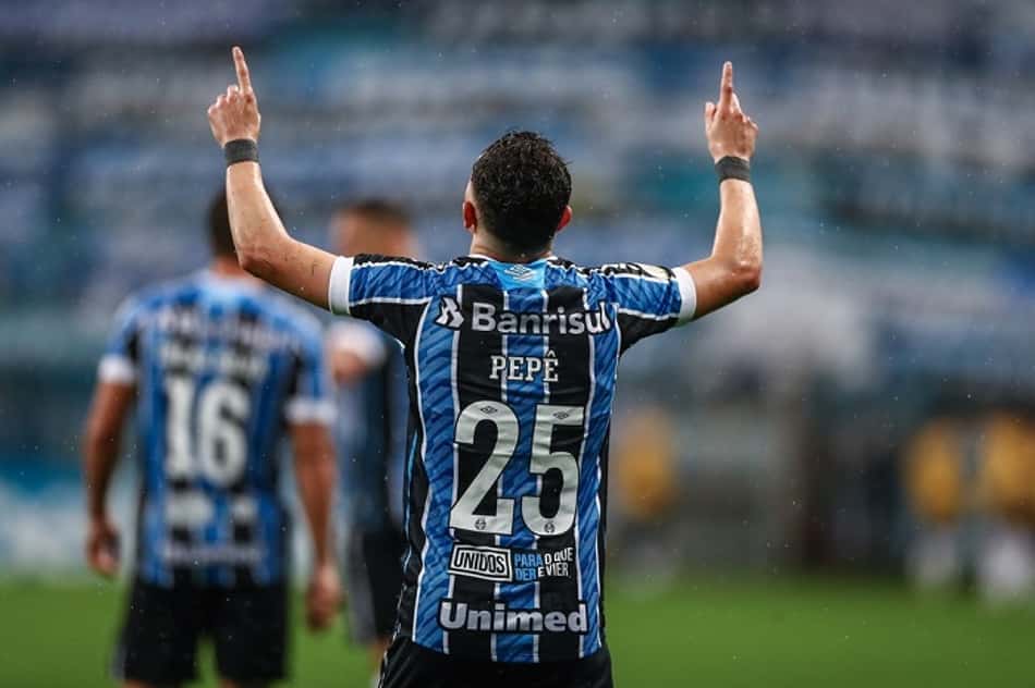 Após postagem sugestiva de Pepê, vice de futebol do Grêmio ressalta: 'Inegociável'