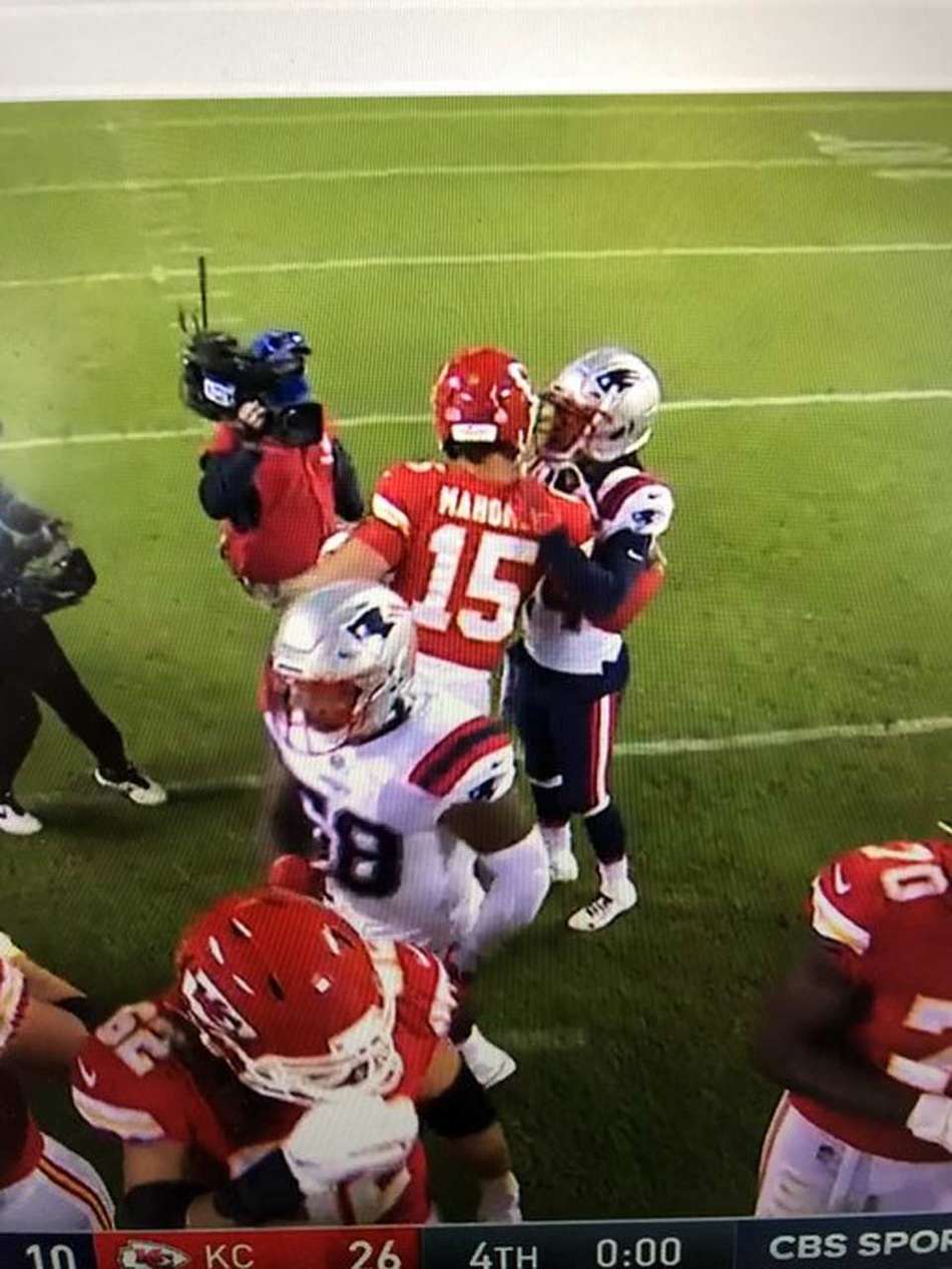 Patrick Mahomes Kansas City Chiefs stephon gilmore new england patriots