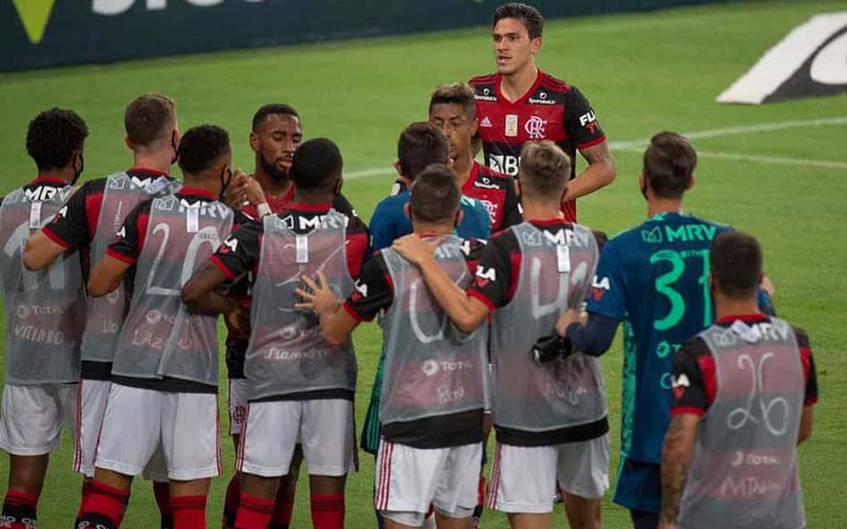 Na cola do Galo! Pedro decide no último lance e dá vitória ao Flamengo sobre o Goiás