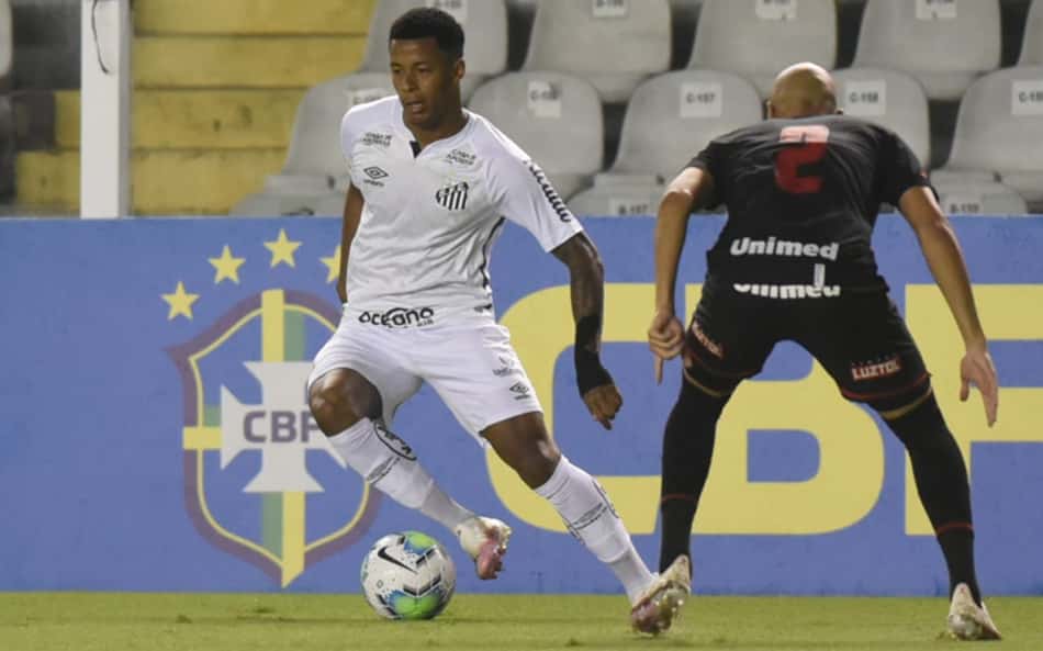 Disputa - Santos x Atlético GO