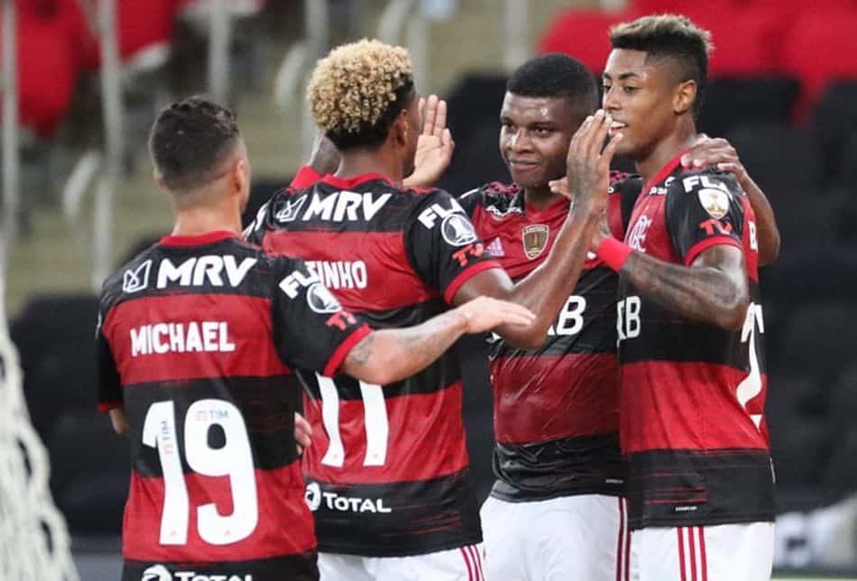 Flamengo ratifica boa fase, bate o Junior e encerra a fase de grupos da Libertadores como líder