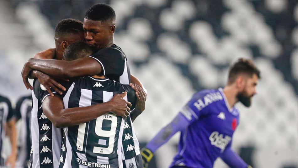 Pé quente! Botafogo abre duelo com o Cuiabá na Copa do Brasil em casa