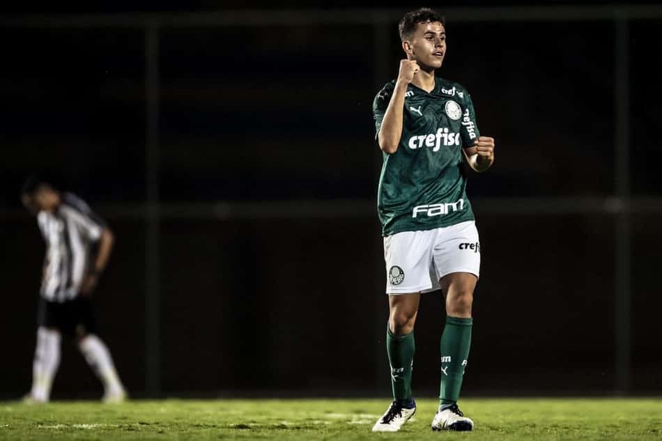 Palmeiras vence Atlético-MG fora de casa e se mantém invicto no Brasileirão Sub-17