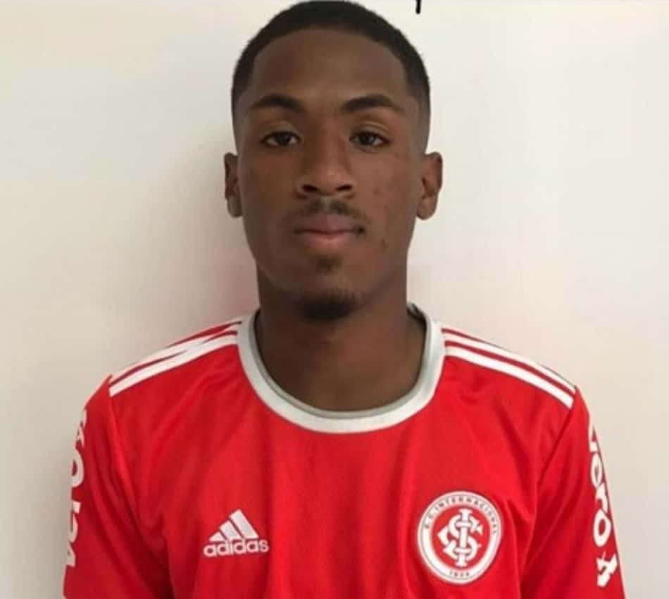 Atacante Sub-20 do Internacional marca gol decisivo em sua estreia