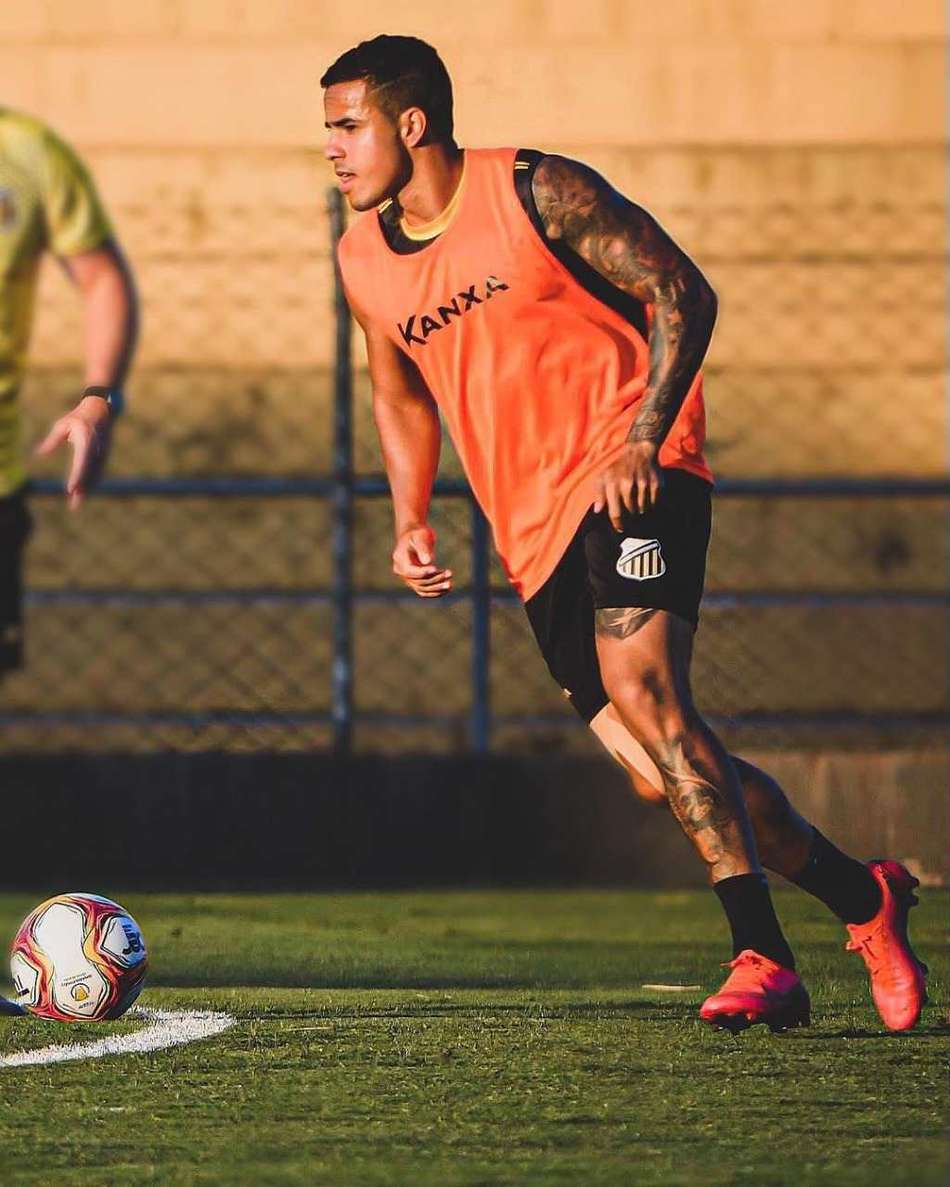 Matheus Batista comenta boa fase do Novorizontino, único paulista invicto nas quatro divisões do Brasileirão