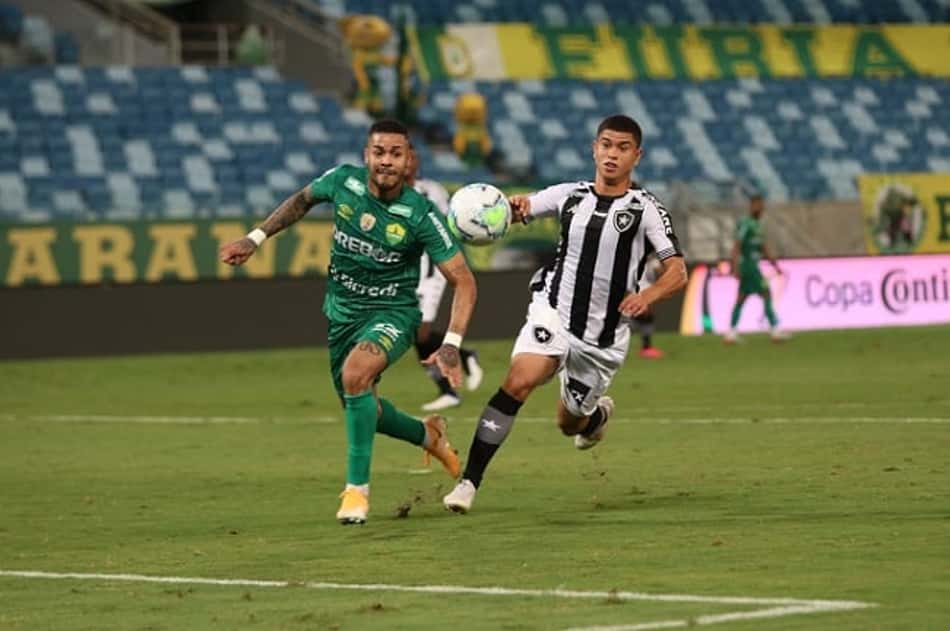 Atacante do Cuiabá comemora classificação na Copa do Brasil: 'Entramos para a história'