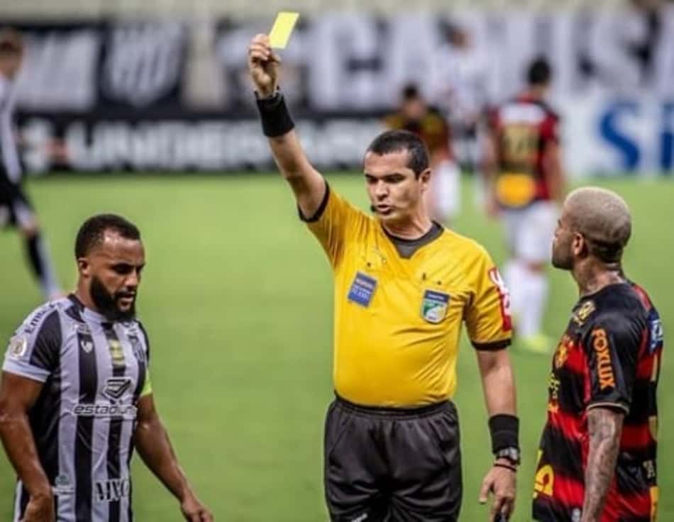 Samuel Xavier lamenta chances desperdiçadas do Ceará no Castelão