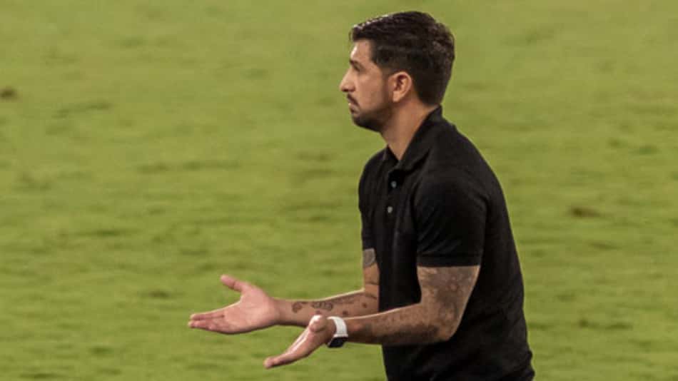 Apesar de derrota, Emiliano Díaz enxerga futuro no Botafogo: 'Esse grupo está para grandes coisas'