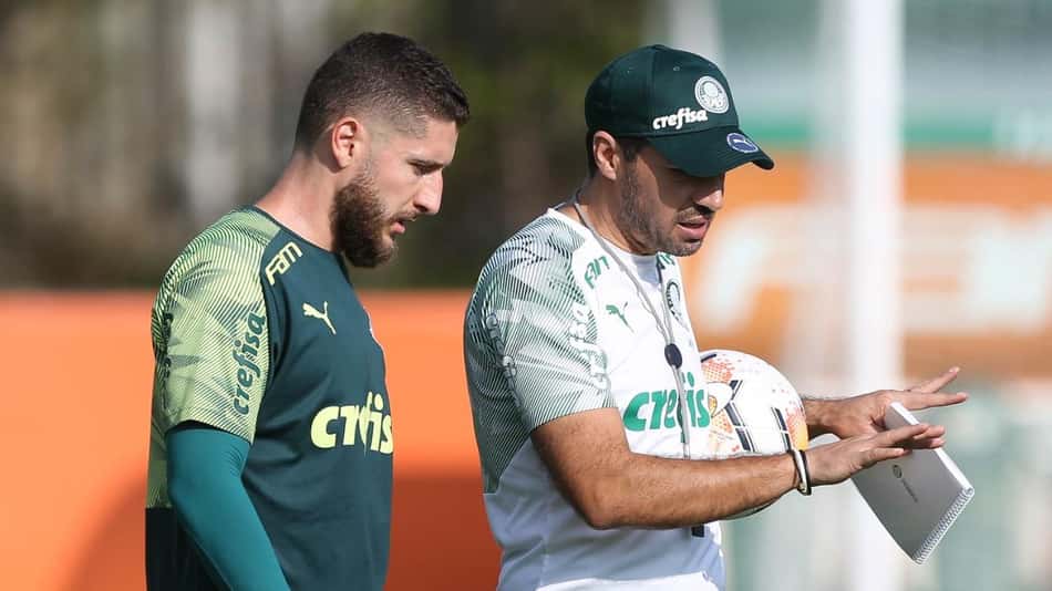 Boletim: Palmeiras anuncia atacante, Zé Rafael treina e Veron avança em recuperação