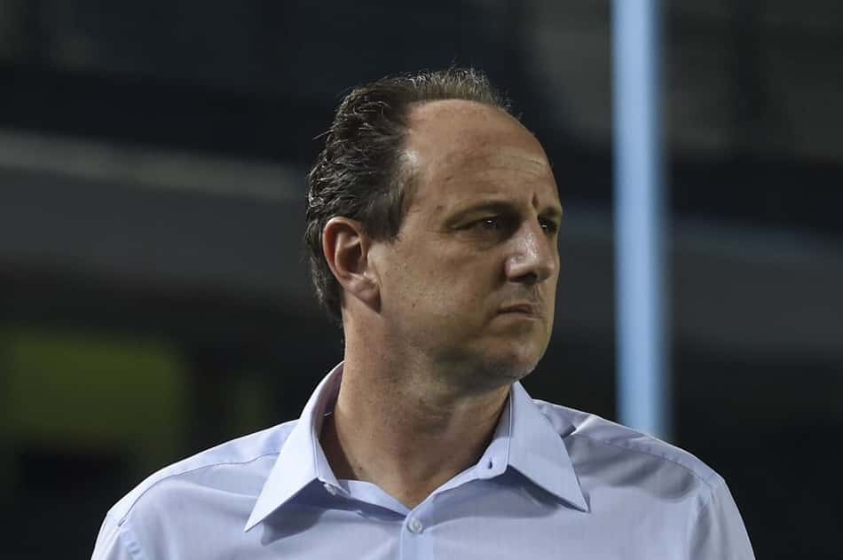Rivais locais, Racing e Independiente eliminaram Ceni na Liberta e Sul-Americana