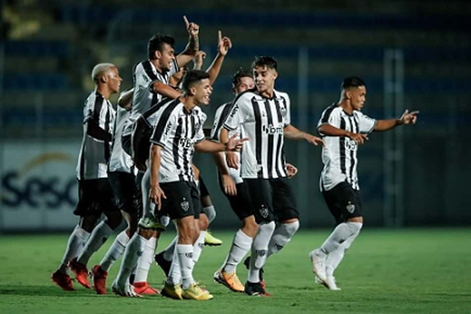 Os meninos do Galo superaram o Flamengo em um bom jogo no Sesc Venda Nova