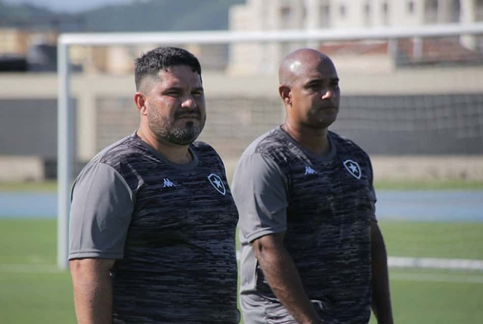Auxiliar de Barroca se despede do Botafogo: 'Foram 70 dias de muita dedicação'