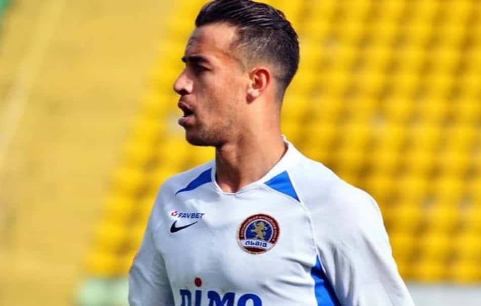 Zagueiro valoriza vitória de seu time em volta do futebol na Ucrânia