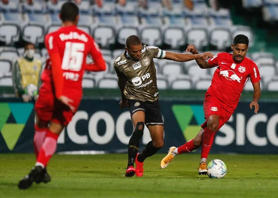 Coritiba e Red Bull Bragantino empatam sem gols no Couto Pereira