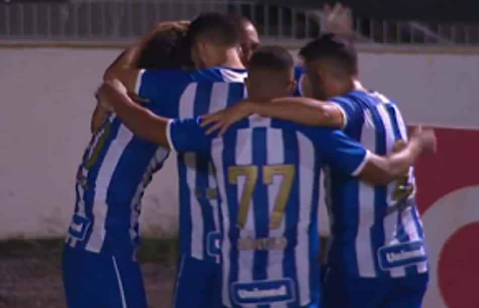 Em Campinas, Avaí derrota a Ponte Preta e coloca fim em jejum pela Série B