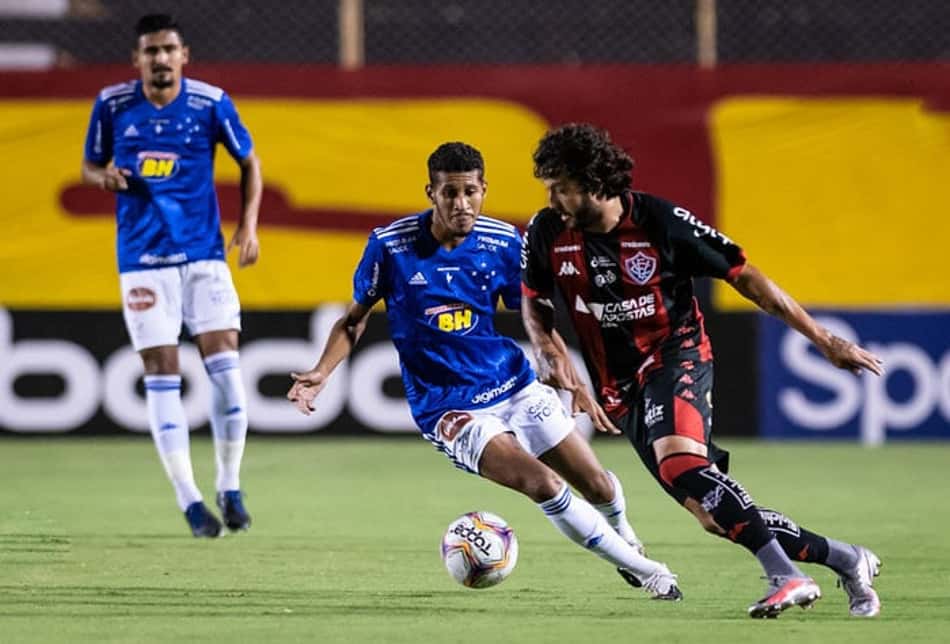 Vitória-BA x Cruzeiro. Onde assistir, prováveis times e desfalques