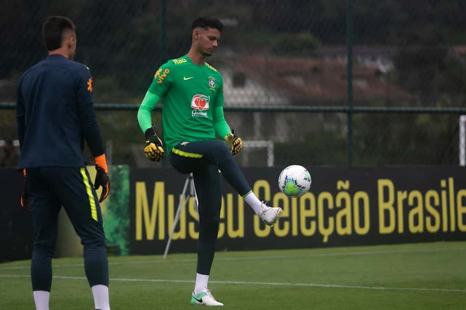 Base do Palmeiras: Goleiro de 17 anos quer 'ganhar o máximo de experiência' ao ser convocado para Seleção Sub-20