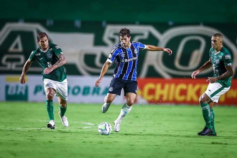 Na Serrinha, Goiás e Grêmio ficam no empate pelo Brasileirão