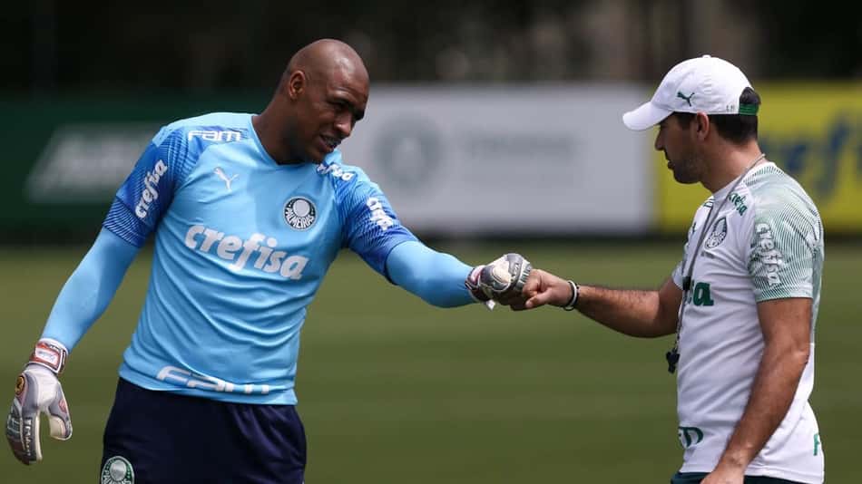 Abel Ferreira retorna ao Palmeiras em reapresentação do elenco na Academia de Futebol