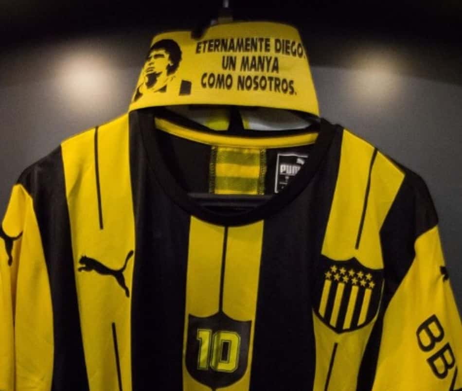 Maradona será homenageado em clássico Peñarol x Nacional