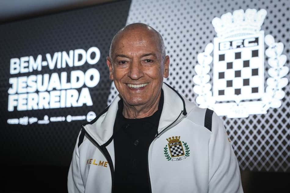 Jesualdo Ferreira, ex-treinador do Santos, assume o comando do Boavista, de Portugal