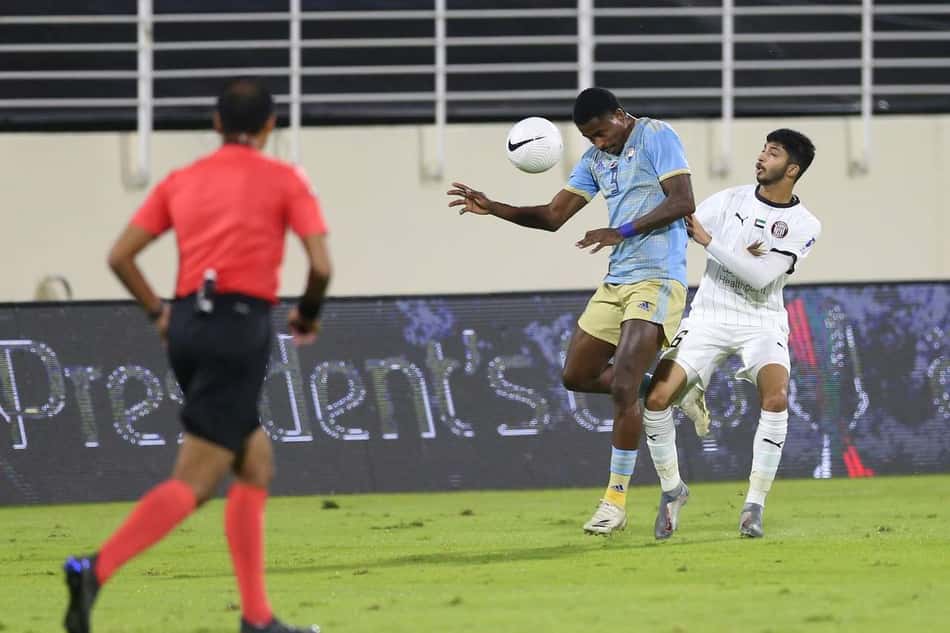 Denílson é decisivo e garante vitória do Al Dhafra nos Emirados Árabes