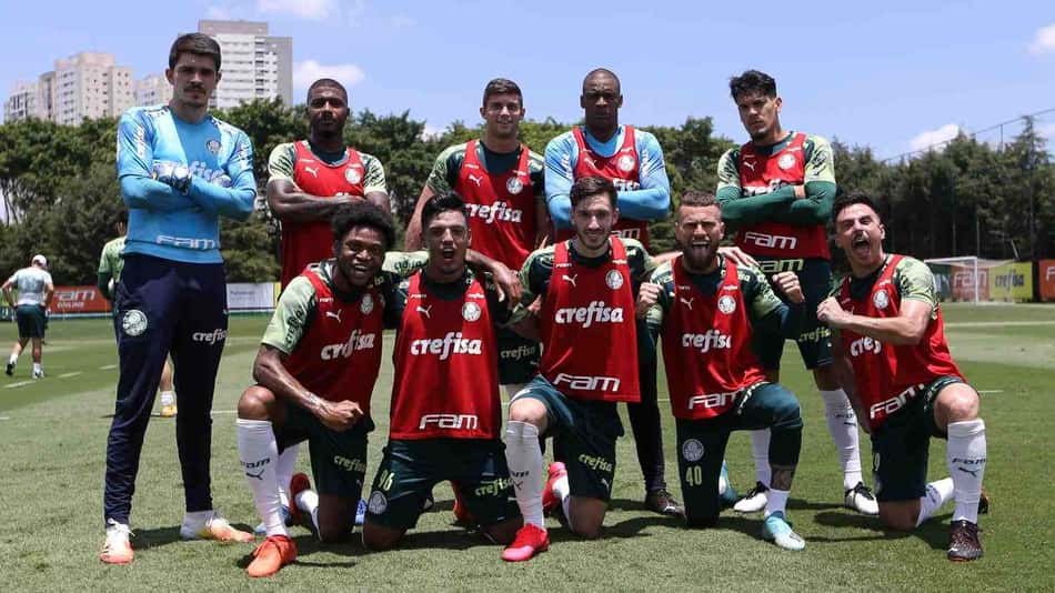Luiz Adriano retorna e Palmeiras encerra preparação para confronto contra Internacional