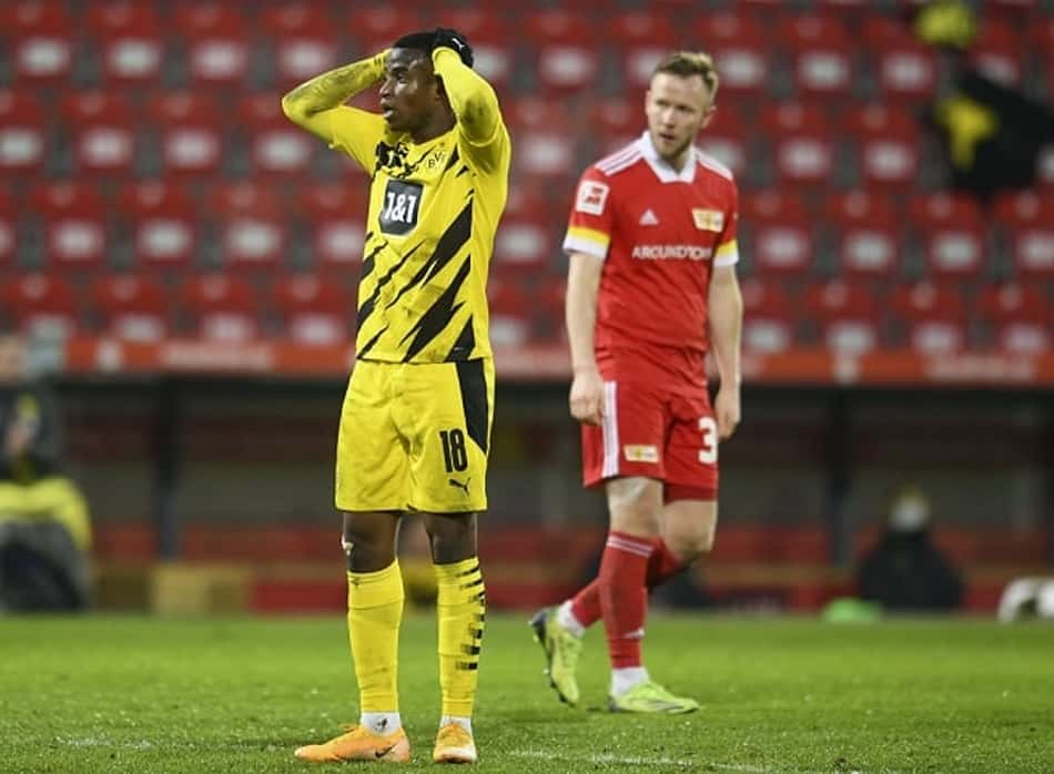 Reserva de Haaland no Dortmund avisa: 'Quero jogar mais minutos'