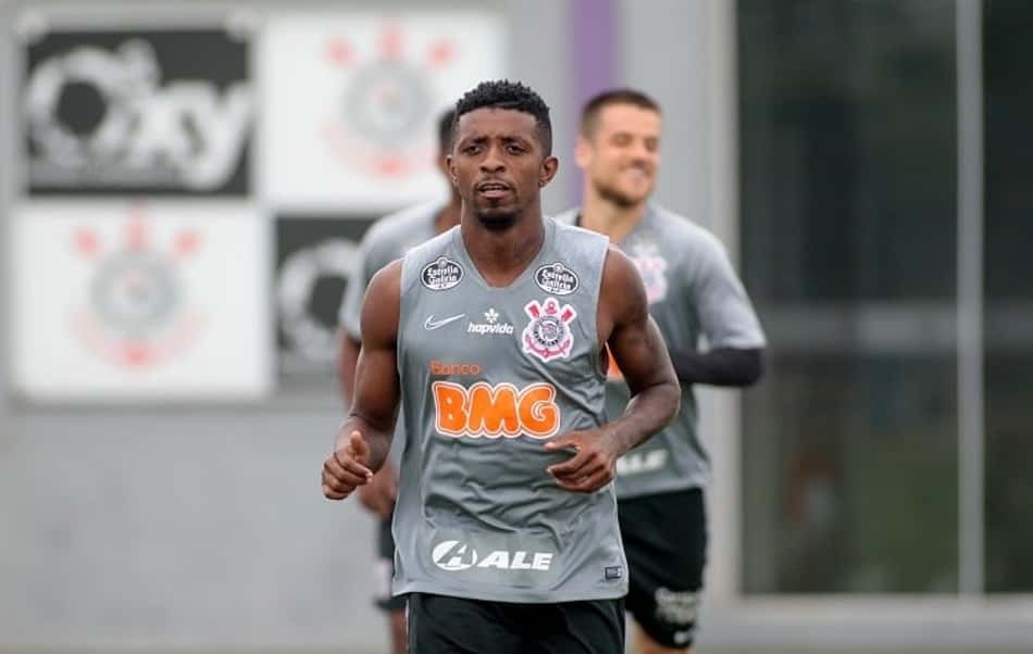 Duilio afirma que Tiago Nunes e Mancini aprovaram Jonathan Cafú no Corinthians: 'Jogou Champions'