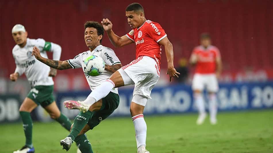 Palmeiras x Internacional: onde assistir ao duelo pelo Brasileirão, arbitragem e escalações