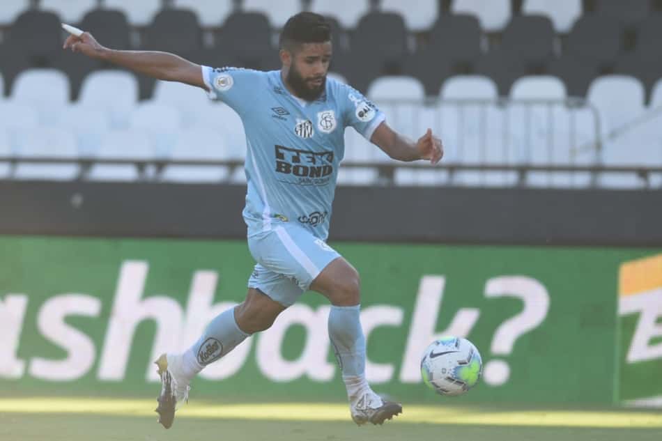 São Paulo sonda mais um lateral do Santos após negócio com Felipe Jonathan desandar