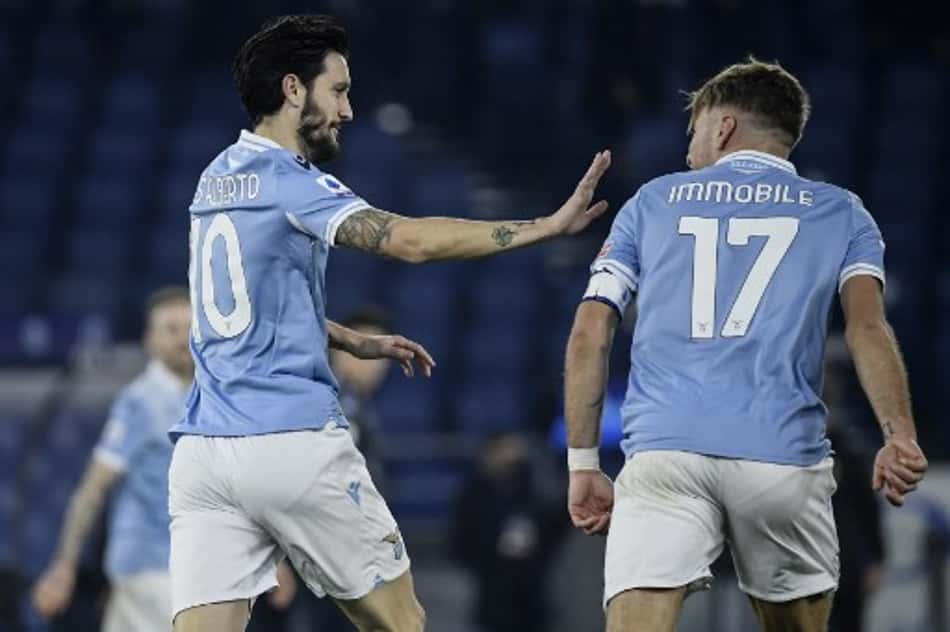 Em grande atuação de Immobile, Lazio vence Napoli pelo Italiano