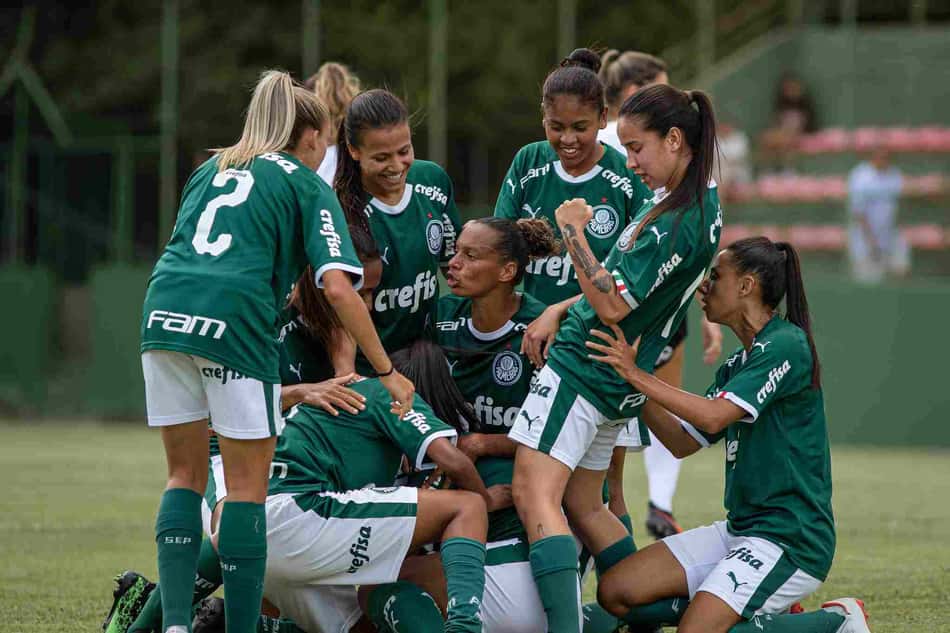 Feminino do Palmeiras renova parceria com prefeitura de Vinhedo por mais um ano