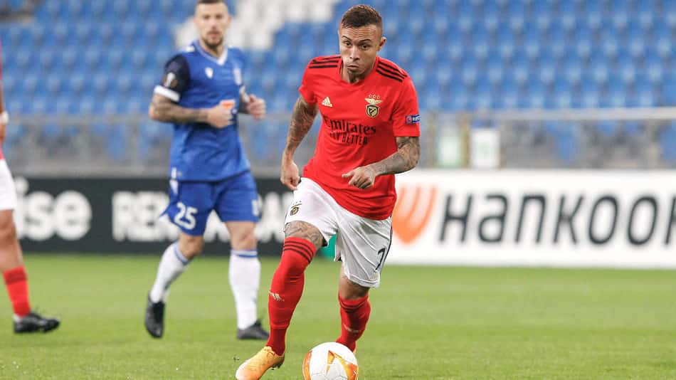 Esposa de Everton 'Cebolinha' faz forte desabafo contra ataques xenofóbicos
