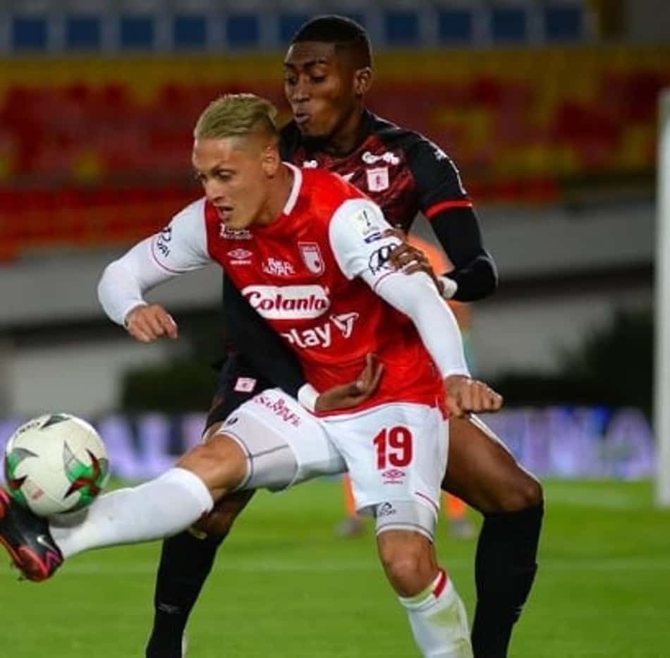 Santa Fe vence, mas América de Cali fatura o Campeonato Colombiano
