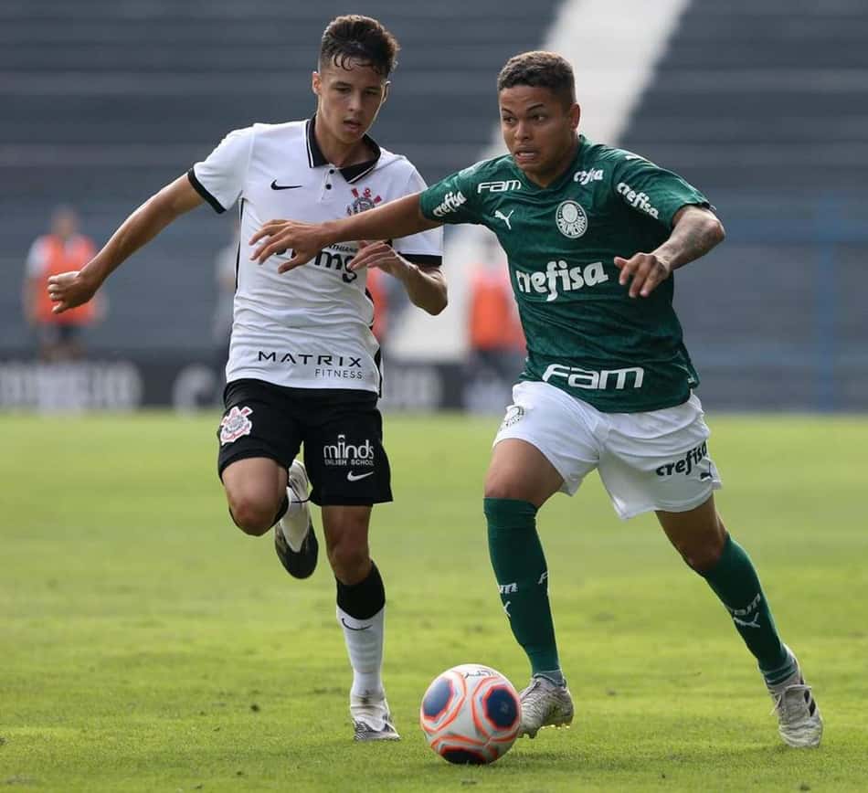 Bruno Menezes celebra artilharia e campanha do Palmeiras no Paulistão Sub-20: 'No caminho certo'