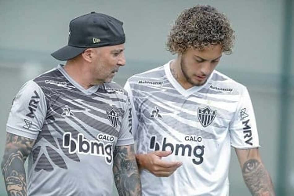 Guga diz que melhorou na parte defensiva com Sampaoli e mira a Olimpíada de Tóquio