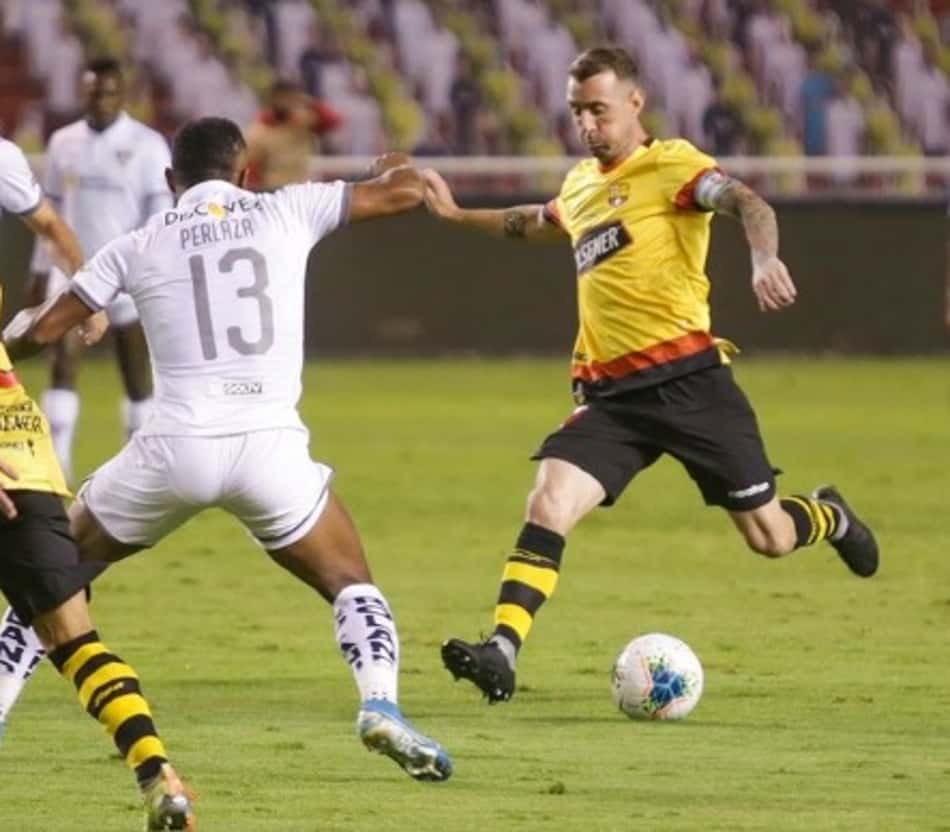 É CAMPEÃO! Nos pênaltis, Barcelona vence LDU e fatura o Equatoriano