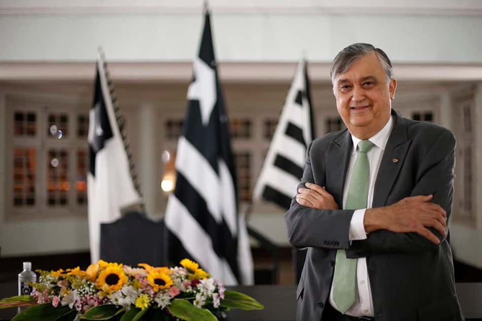 Durcesio valoriza ano do Botafogo e diz que 'muitas outras vitórias virão' em 2022