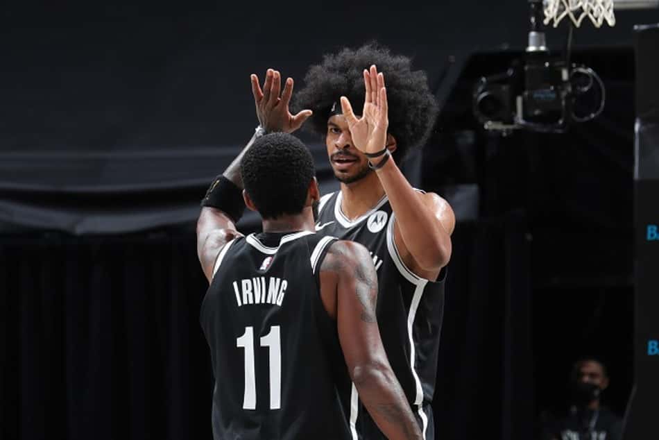 Sem Durant, Irving lidera e Nets atropela Jazz
