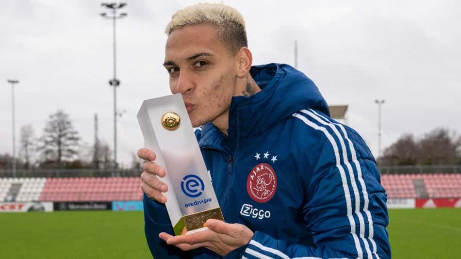 Na Holanda, Antony é eleito o melhor jogador de dezembro