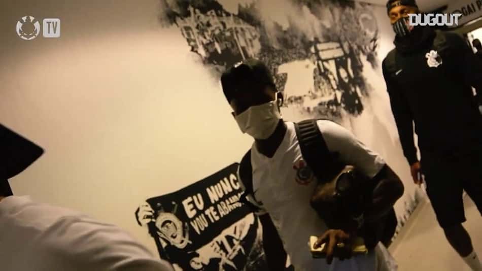 VÍDEO: Veja os bastidores da goleada do Corinthians sobre o Fluminense